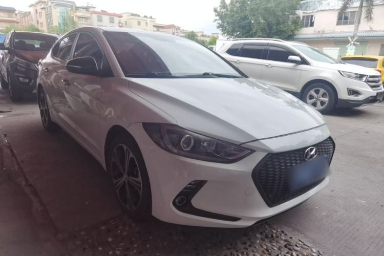 Used Hyundai Elantra (6th Generation / Lingdong) 2018 1.4T Dual-Clutch Xuan Dong · Dynamic Edition Front Right 45 Deg