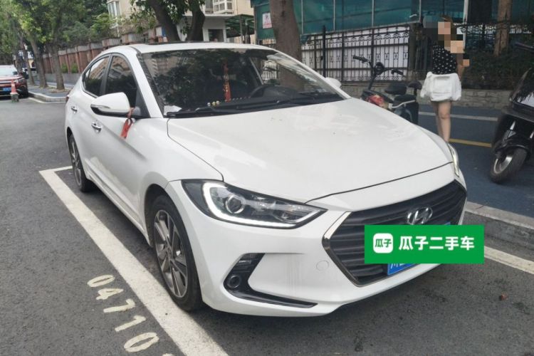 Used Hyundai Elantra (6th Generation / Lingdong) 2018 1.6L Automatic 15th Anniversary Special Edition Front Right 45 Deg