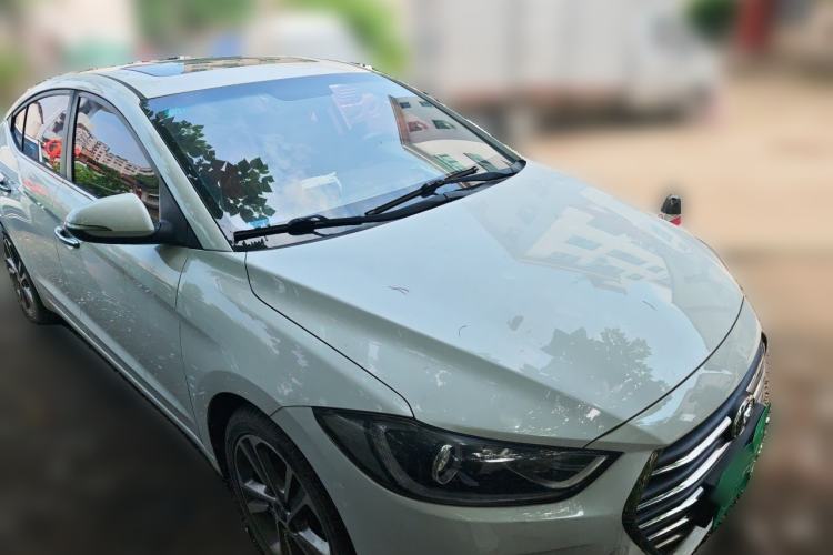 Used Hyundai Elantra (6th Generation / Lingdong) 2018 1.6L Automatic 15th Anniversary Special Edition Front Right 45 Deg