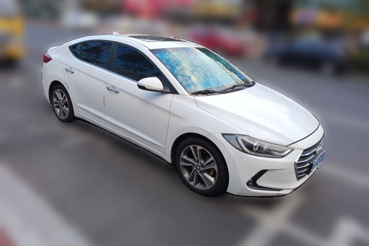 Used Hyundai Elantra (6th Generation / Lingdong) 2018 1.6L Automatic 15th Anniversary Special Edition Front Right 45 Deg