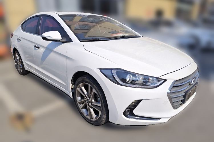Used Hyundai Elantra (6th Generation / Lingdong) 2018 1.6L Automatic 15th Anniversary Special Edition Front Right 45 Deg