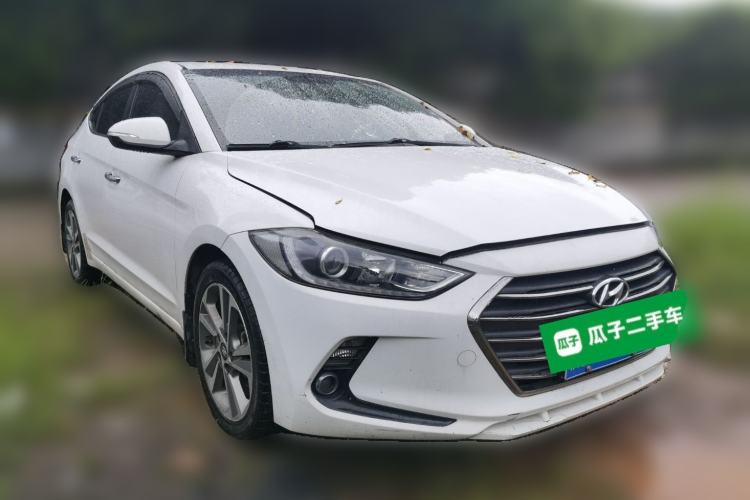 Used Hyundai Elantra (6th Generation / Lingdong) 2018 1.6L Automatic 15th Anniversary Special Edition Front Right 45 Deg