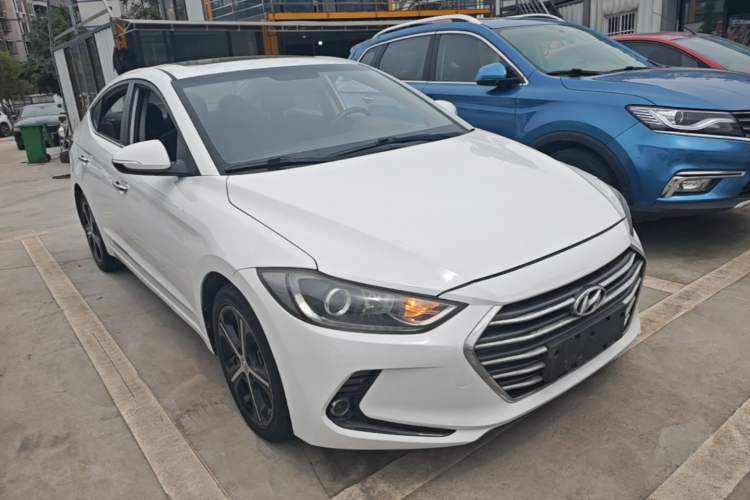 Used Hyundai Elantra (6th Generation / Lingdong) 2018 1.4T Dual-Clutch Xuan Dong · Dynamic Edition Front Right 45 Deg
