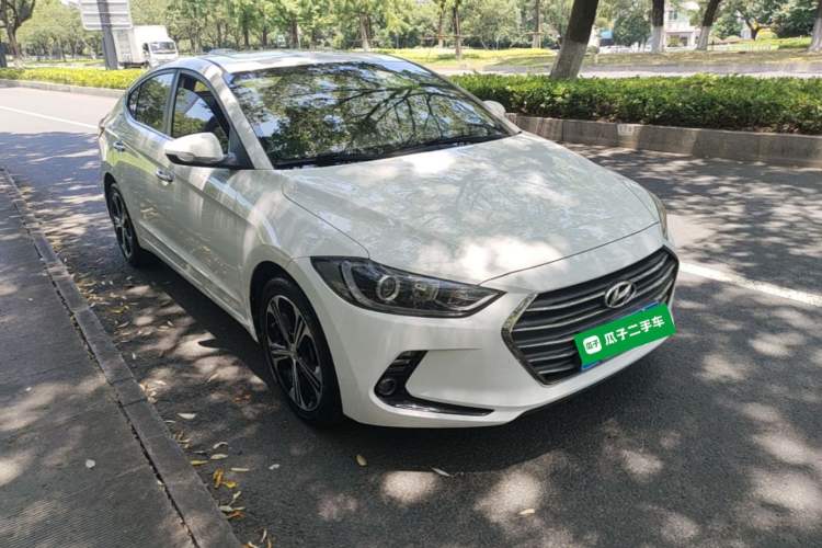 Used Hyundai Elantra (6th Generation / Lingdong) 2018 1.4T Dual-Clutch Xuan Dong · Dynamic Edition Front Right 45 Deg