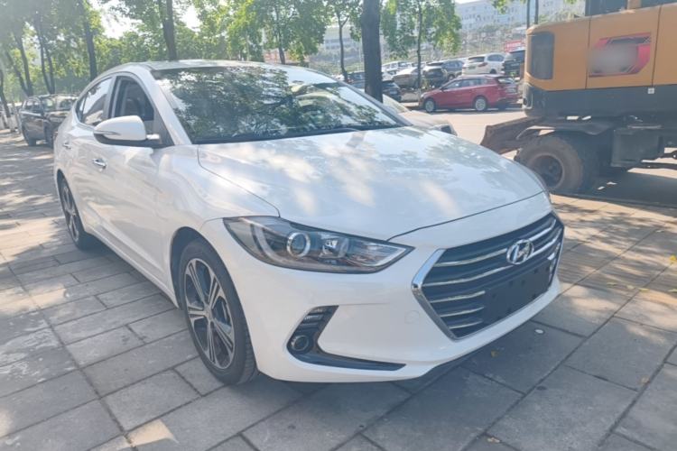Used Hyundai Elantra (6th Generation / Lingdong) 2018 1.4T Dual-Clutch Xuan Dong · Dynamic Edition Front Right 45 Deg
