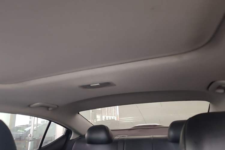 Used Hyundai Elantra (6th Generation / Lingdong) 2018 1.4T Dual-Clutch Xuan Dong · Dynamic Edition Headliner