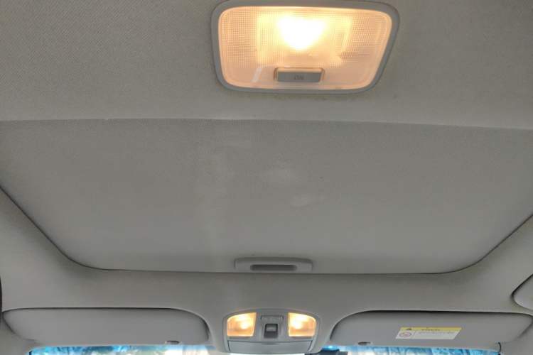 Used Hyundai Elantra (6th Generation / Lingdong) 2018 1.6L Automatic 15th Anniversary Special Edition Headliner