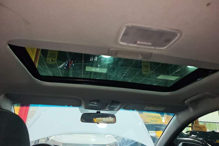 Used Hyundai Elantra (6th Generation / Lingdong) 2018 1.4T Dual-Clutch Xuan Dong · Dynamic Edition Headliner