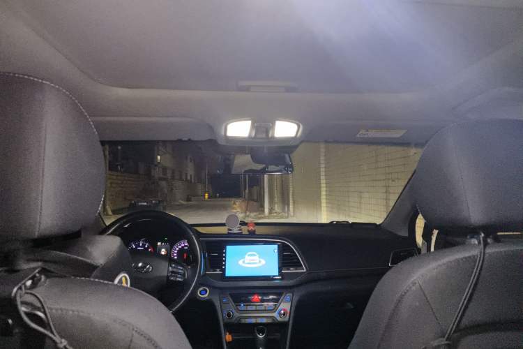 Used Hyundai Elantra (6th Generation / Lingdong) 2018 1.4T Dual-Clutch Xuan Dong · Dynamic Edition Headliner