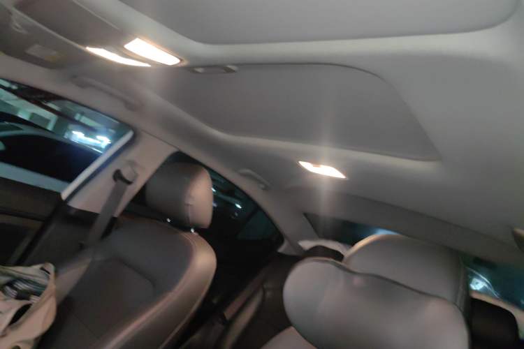 Used Hyundai Elantra (6th Generation / Lingdong) 2018 1.4T Dual-Clutch Xuan Dong · Dynamic Edition Headliner