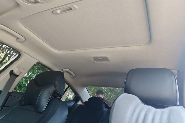 Used Hyundai Elantra (6th Generation / Lingdong) 2018 1.4T Dual-Clutch Xuan Dong · Dynamic Edition Headliner