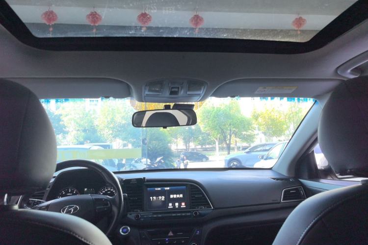 Used Hyundai Elantra (6th Generation / Lingdong) 2018 1.4T Dual-Clutch Xuan Dong · Dynamic Edition Headliner