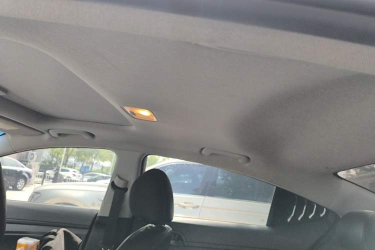 Used Hyundai Elantra (6th Generation / Lingdong) 2018 1.4T Dual-Clutch Xuan Dong · Dynamic Edition Headliner
