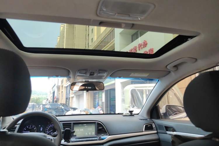 Used Hyundai Elantra (6th Generation / Lingdong) 2018 1.6L Automatic 15th Anniversary Special Edition Headliner