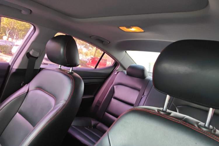 Used Hyundai Elantra (6th Generation / Lingdong) 2018 1.4T Dual-Clutch Xuan Dong · Dynamic Edition Headliner