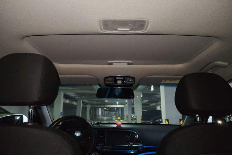 Used Hyundai Elantra (6th Generation / Lingdong) 2018 1.4T Dual-Clutch Xuan Dong · Dynamic Edition Headliner