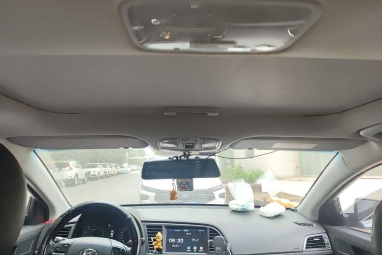 Used Hyundai Elantra (6th Generation / Lingdong) 2018 1.4T Dual-Clutch Xuan Dong · Dynamic Edition Headliner