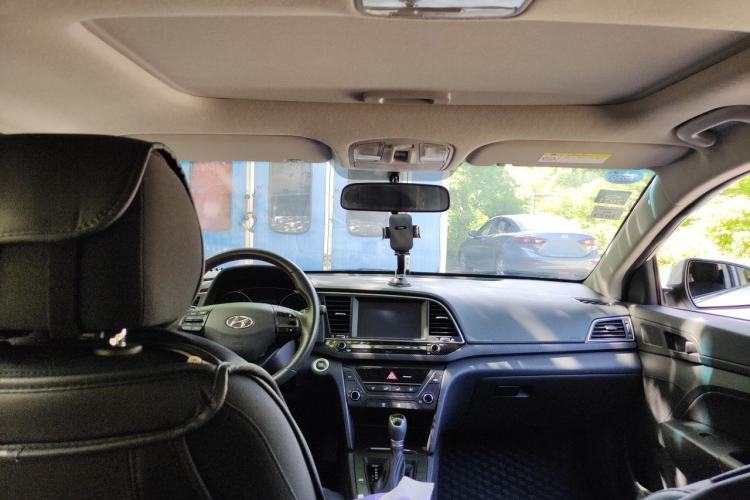 Used Hyundai Elantra (6th Generation / Lingdong) 2018 1.4T Dual-Clutch Xuan Dong · Dynamic Edition Headliner