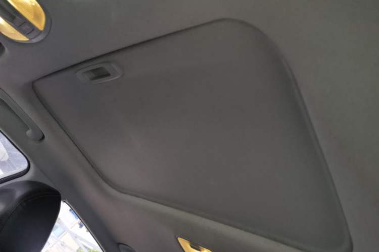 Used Hyundai Elantra (6th Generation / Lingdong) 2018 1.4T Dual-Clutch Xuan Dong · Dynamic Edition Headliner