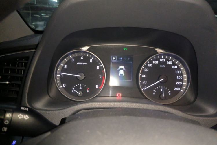 Used Hyundai Elantra (6th Generation / Lingdong) 2018 1.6L Automatic 15th Anniversary Special Edition Instrument Cluster
