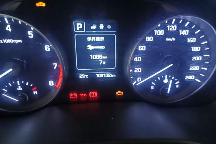 Used Hyundai Elantra (6th Generation / Lingdong) 2018 1.6L Automatic 15th Anniversary Special Edition Instrument Cluster