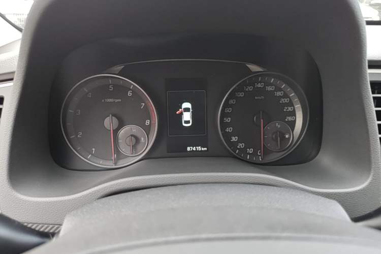 Used Hyundai Elantra (6th Generation / Lingdong) 2018 1.4T Dual-Clutch Xuan Dong · Dynamic Edition Instrument Cluster