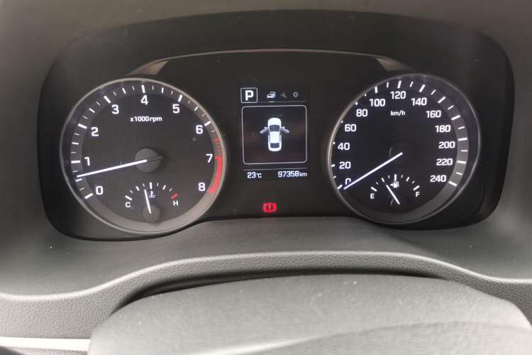 Used Hyundai Elantra (6th Generation / Lingdong) 2018 1.6L Automatic 15th Anniversary Special Edition Instrument Cluster