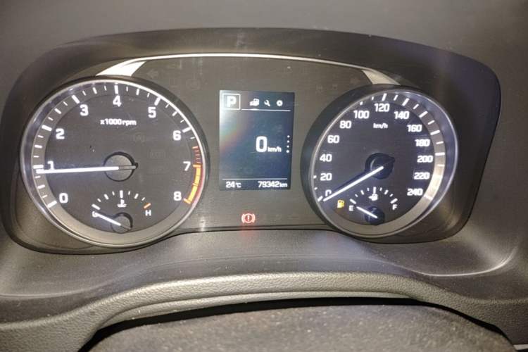 Used Hyundai Elantra (6th Generation / Lingdong) 2018 1.6L Automatic 15th Anniversary Special Edition Instrument Cluster