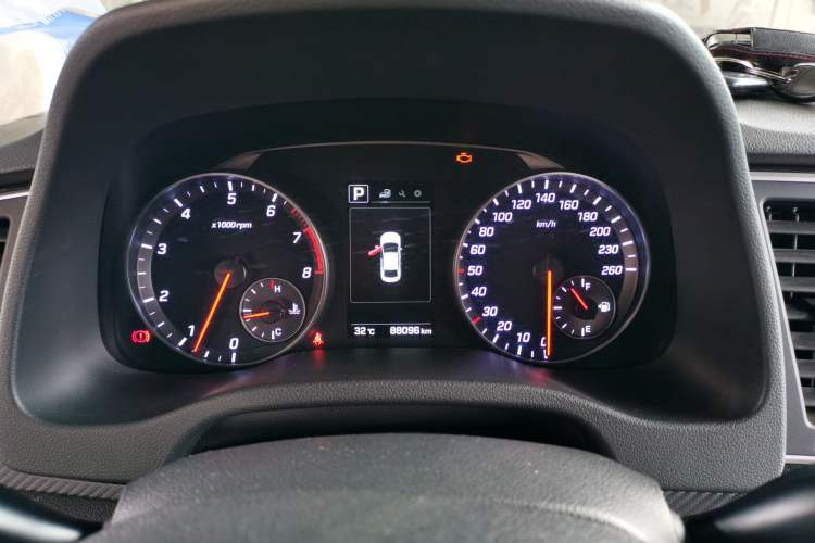 Used Hyundai Elantra (6th Generation / Lingdong) 2018 1.4T Dual-Clutch Xuan Dong · Dynamic Edition Instrument Cluster