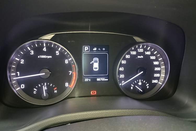 Used Hyundai Elantra (6th Generation / Lingdong) 2018 1.6L Automatic 15th Anniversary Special Edition Instrument Cluster