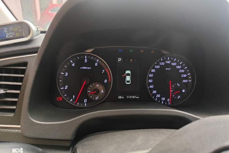 Used Hyundai Elantra (6th Generation / Lingdong) 2018 1.4T Dual-Clutch Xuan Dong · Dynamic Edition Instrument Cluster