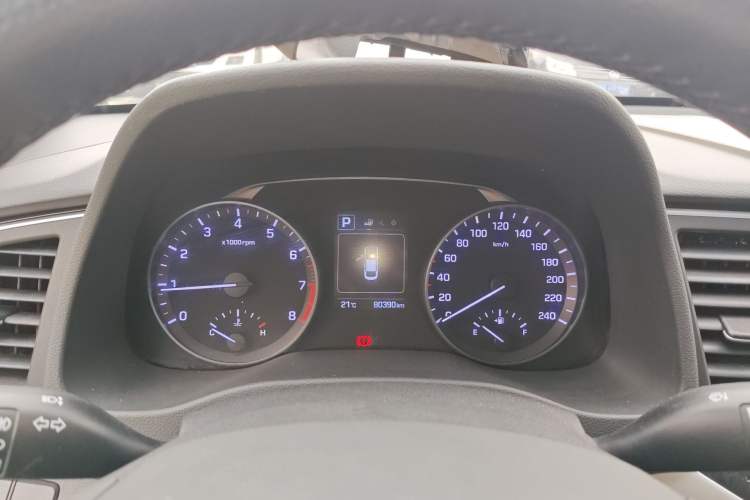 Used Hyundai Elantra (6th Generation / Lingdong) 2018 1.6L Automatic 15th Anniversary Special Edition Instrument Cluster