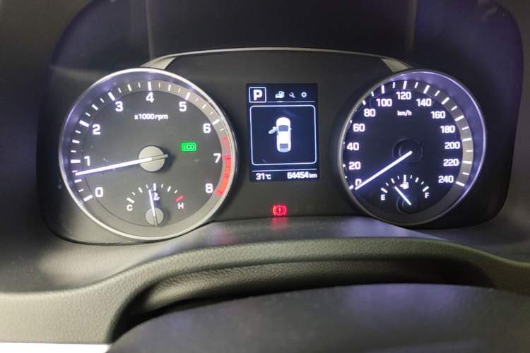 Used Hyundai Elantra (6th Generation / Lingdong) 2018 1.6L Automatic 15th Anniversary Special Edition Instrument Cluster
