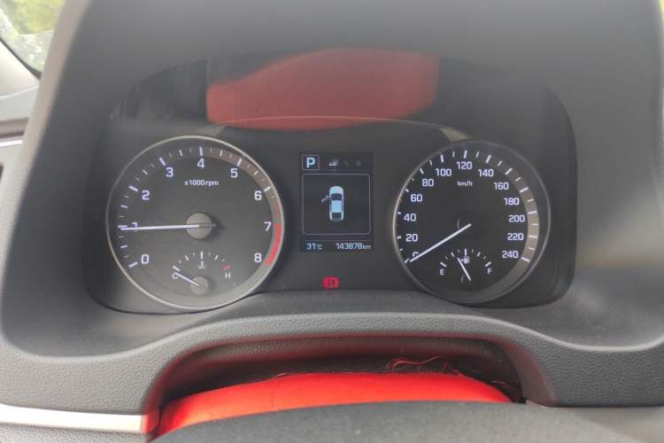 Used Hyundai Elantra (6th Generation / Lingdong) 2018 1.6L Automatic 15th Anniversary Special Edition Instrument Cluster