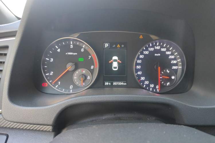 Used Hyundai Elantra (6th Generation / Lingdong) 2018 1.4T Dual-Clutch Xuan Dong · Dynamic Edition Instrument Cluster