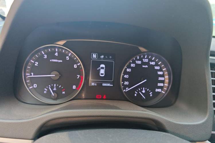 Used Hyundai Elantra (6th Generation / Lingdong) 2018 1.6L Automatic 15th Anniversary Special Edition Instrument Cluster
