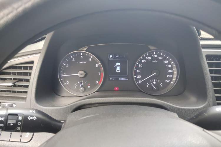Used Hyundai Elantra (6th Generation / Lingdong) 2018 1.6L Automatic 15th Anniversary Special Edition Instrument Cluster