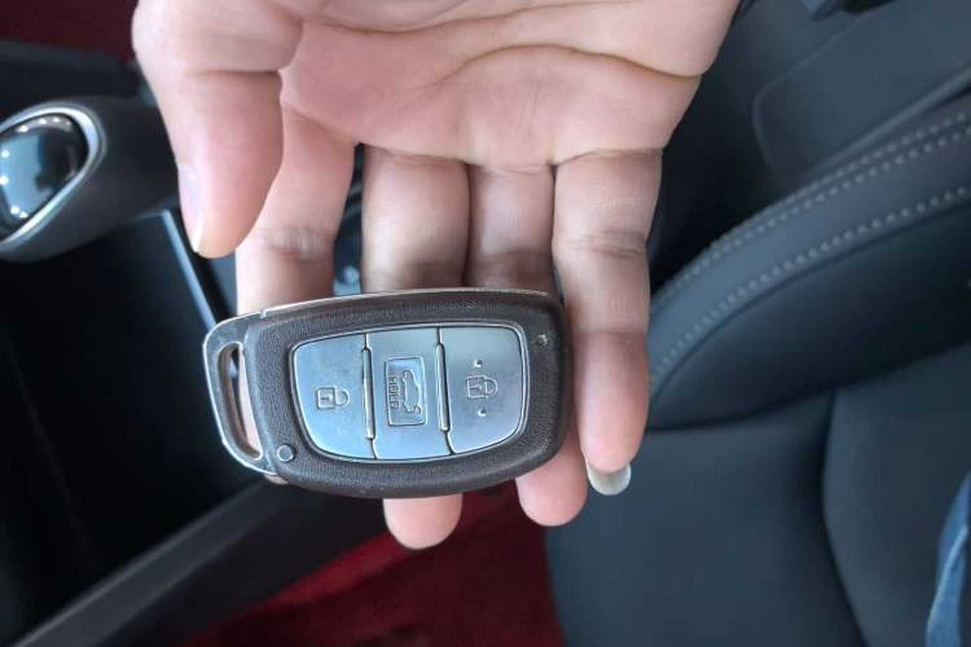 Used Hyundai Elantra (6th Generation / Lingdong) 2018 1.4T Dual-Clutch Xuan Dong · Dynamic Edition Interior 1