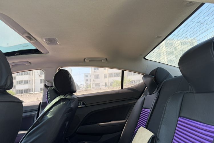Used Hyundai Elantra (6th Generation / Lingdong) 2018 1.4T Dual-Clutch Xuan Dong · Dynamic Edition Interior 11