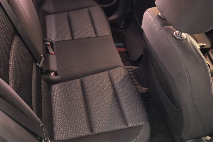 Used Hyundai Elantra (6th Generation / Lingdong) 2018 1.4T Dual-Clutch Xuan Dong · Dynamic Edition Interior 3