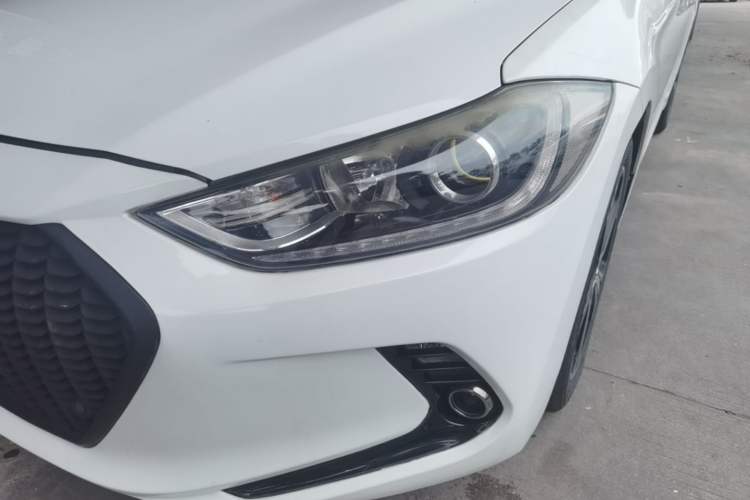 Used Hyundai Elantra (6th Generation / Lingdong) 2018 1.4T Dual-Clutch Xuan Dong · Dynamic Edition Left Front Headlight