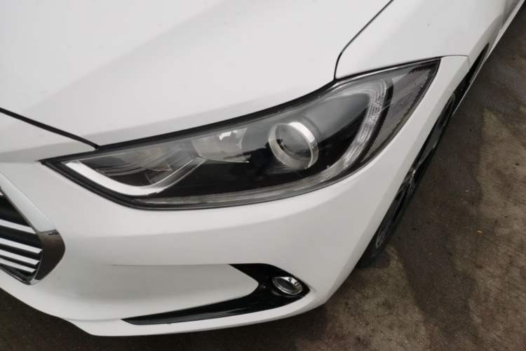 Used Hyundai Elantra (6th Generation / Lingdong) 2018 1.4T Dual-Clutch Xuan Dong · Dynamic Edition Left Front Headlight