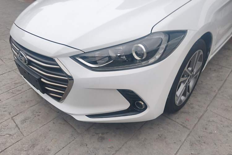 Used Hyundai Elantra (6th Generation / Lingdong) 2018 1.6L Automatic 15th Anniversary Special Edition Left Front Headlight