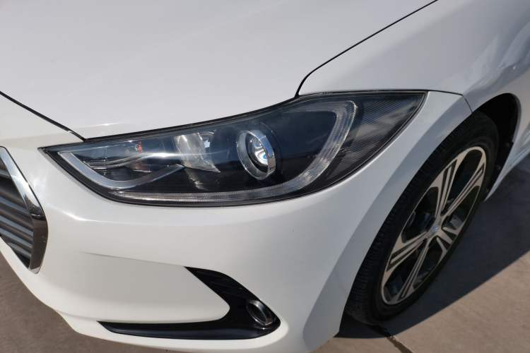 Used Hyundai Elantra (6th Generation / Lingdong) 2018 1.4T Dual-Clutch Xuan Dong · Dynamic Edition Left Front Headlight