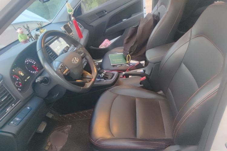 Used Hyundai Elantra (6th Generation / Lingdong) 2018 1.4T Dual-Clutch Xuan Dong · Dynamic Edition Left Front Seat