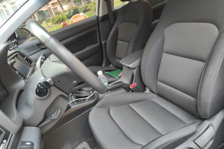 Used Hyundai Elantra (6th Generation / Lingdong) 2018 1.4T Dual-Clutch Xuan Dong · Dynamic Edition Left Front Seat