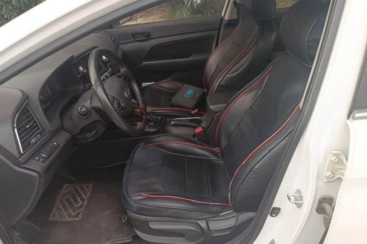 Used Hyundai Elantra (6th Generation / Lingdong) 2018 1.4T Dual-Clutch Xuan Dong · Dynamic Edition Left Front Seat