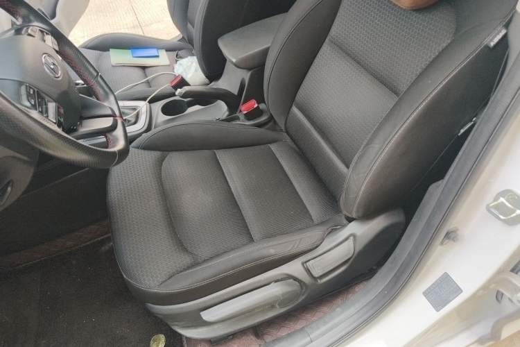 Used Hyundai Elantra (6th Generation / Lingdong) 2018 1.4T Dual-Clutch Xuan Dong · Dynamic Edition Left Front Seat