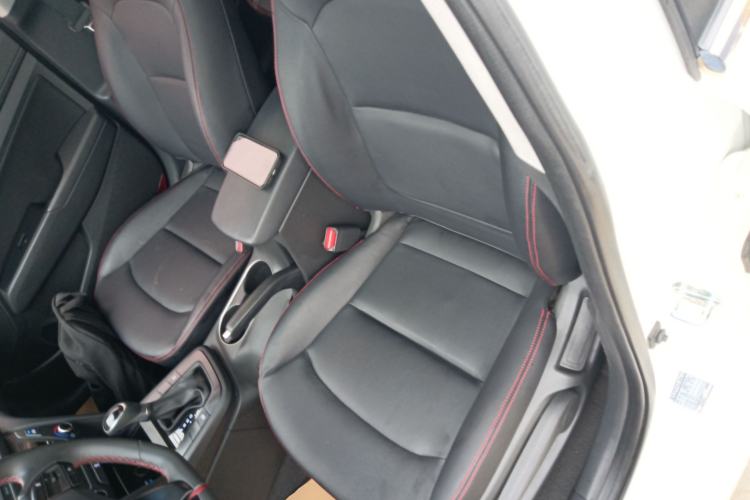 Used Hyundai Elantra (6th Generation / Lingdong) 2018 1.4T Dual-Clutch Xuan Dong · Dynamic Edition Left Front Seat