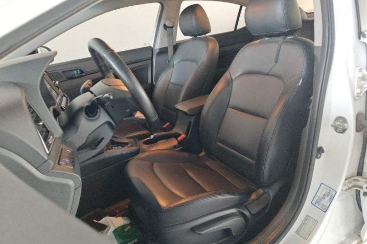 Used Hyundai Elantra (6th Generation / Lingdong) 2018 1.4T Dual-Clutch Xuan Dong · Dynamic Edition Left Front Seat